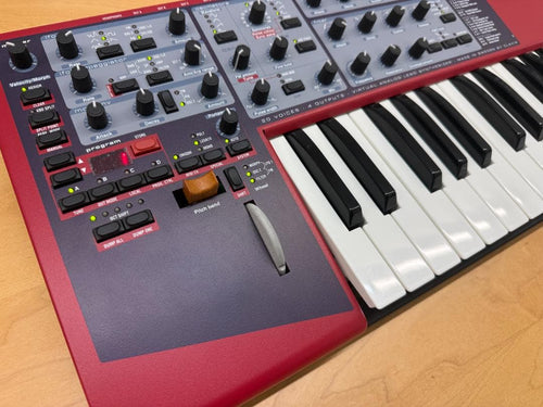 Clavia Analog Synthesizers Nord Lead 2X 49