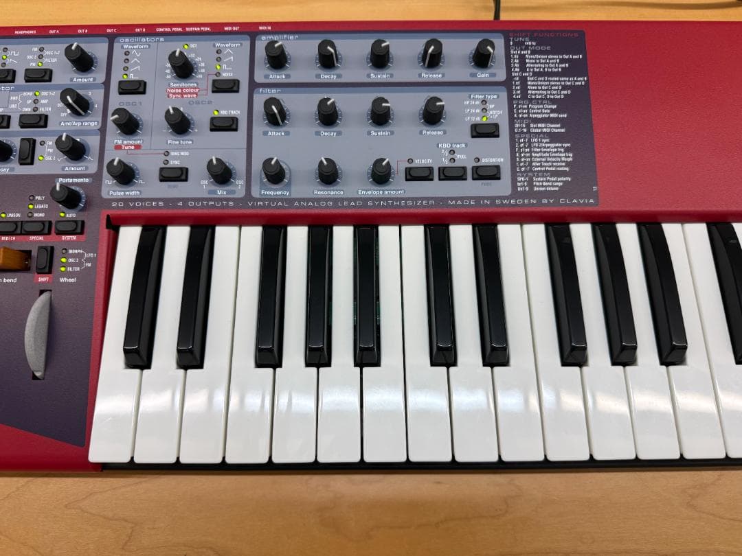 Clavia Analog Synthesizers Nord Lead 2X 49