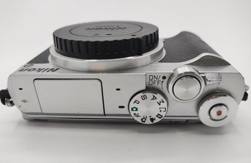 Mirrorless Interchangeable Lens Cameras Nikon 1 J5