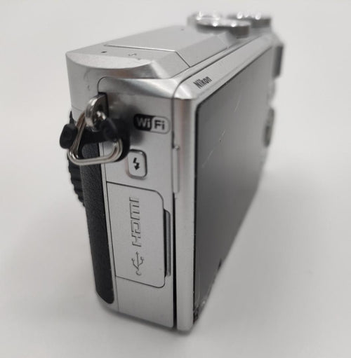 Mirrorless Interchangeable Lens Cameras Nikon 1 J5