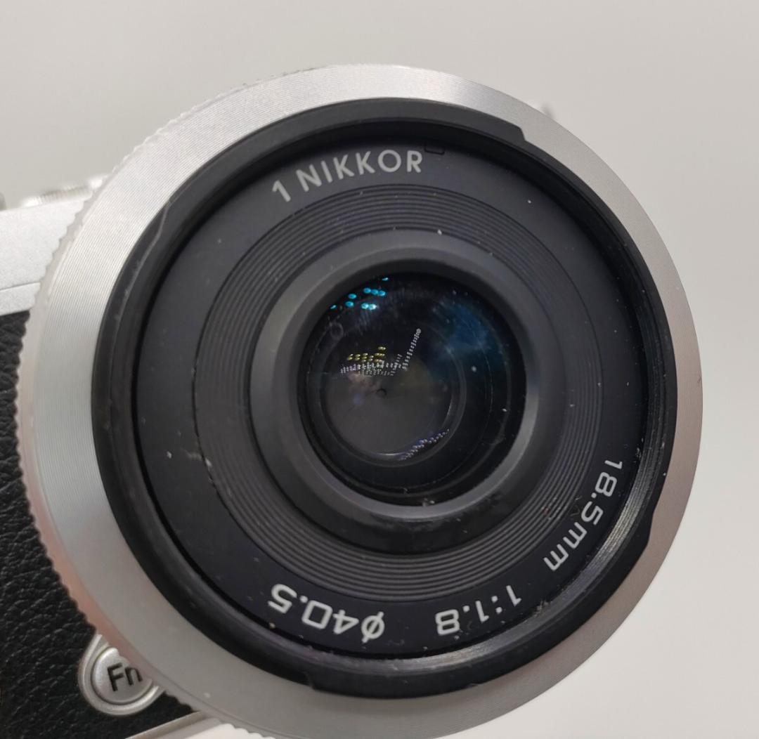 Mirrorless Interchangeable Lens Cameras Nikon 1 J5
