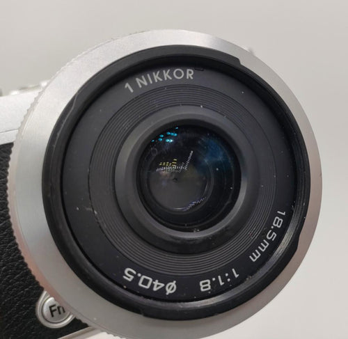 Mirrorless Interchangeable Lens Cameras Nikon 1 J5