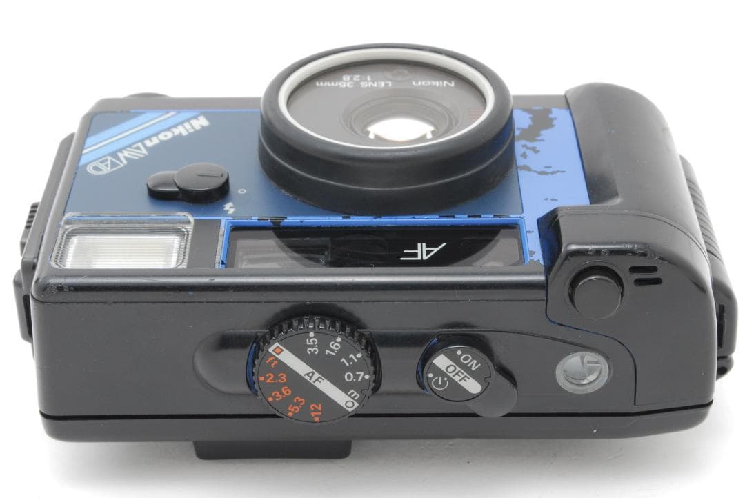 Nikon Compact Camera (Film) L35Awad F/2.8