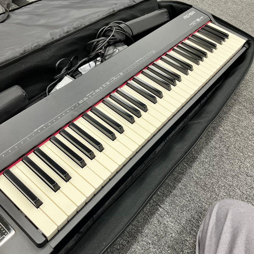 Roland Keyboard Electronic Piano 11350 Rd-64