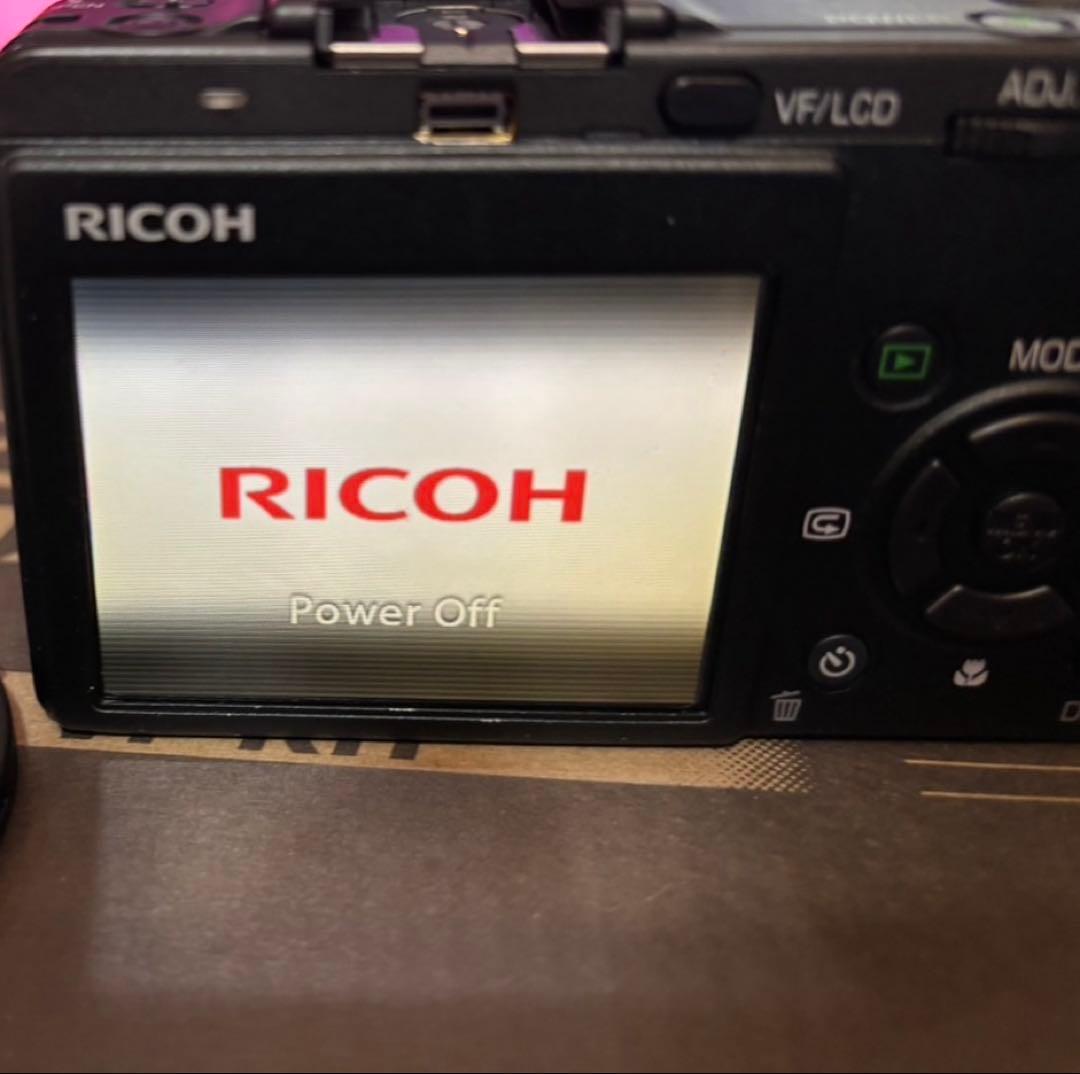 Ricoh Compact Digital Cameras Caplio Gx100 Vf Kit