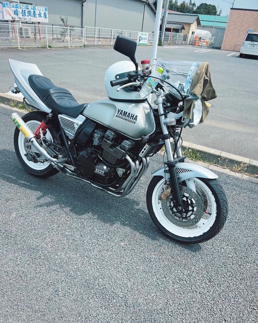 Yamaha Motorcycle Body Xjr4004Hm