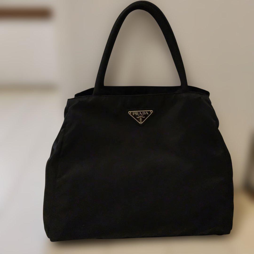 Prada Handbags 150 Mz7