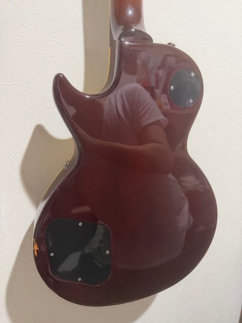 Yamaha Electric Guitar Lp400