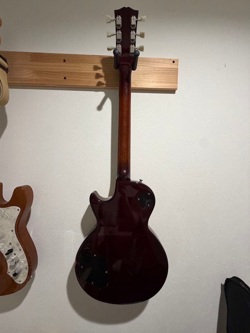 Yamaha Electric Guitar Lp400