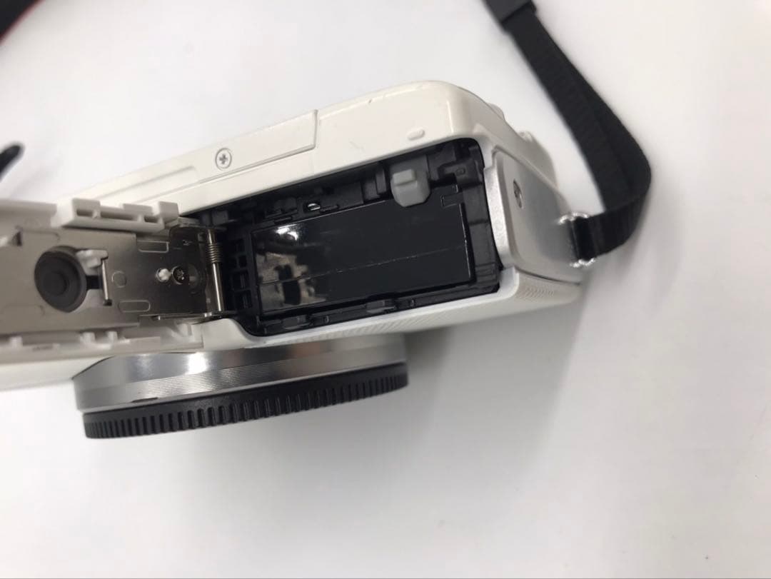 Mirrorless Interchangeable Lens Cameras Canon Eos M100