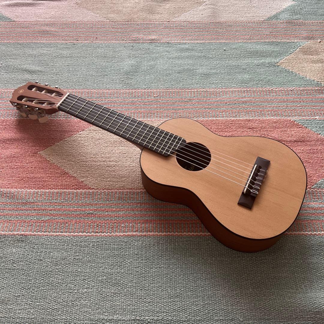 Yamaha Ukuleles Guitalele Gl1