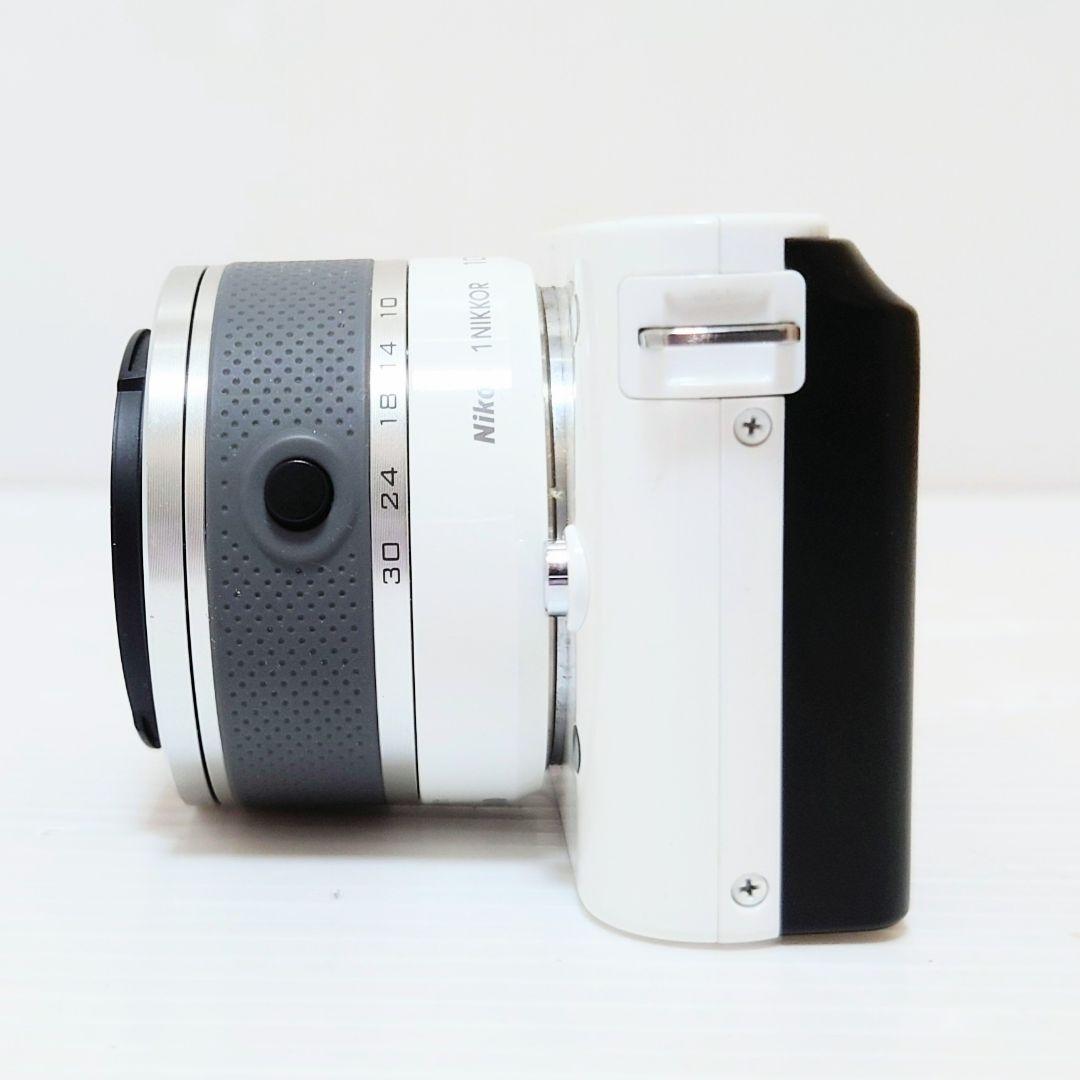 Nikon Mirrorless Interchangeable Lips Nikon1 J1