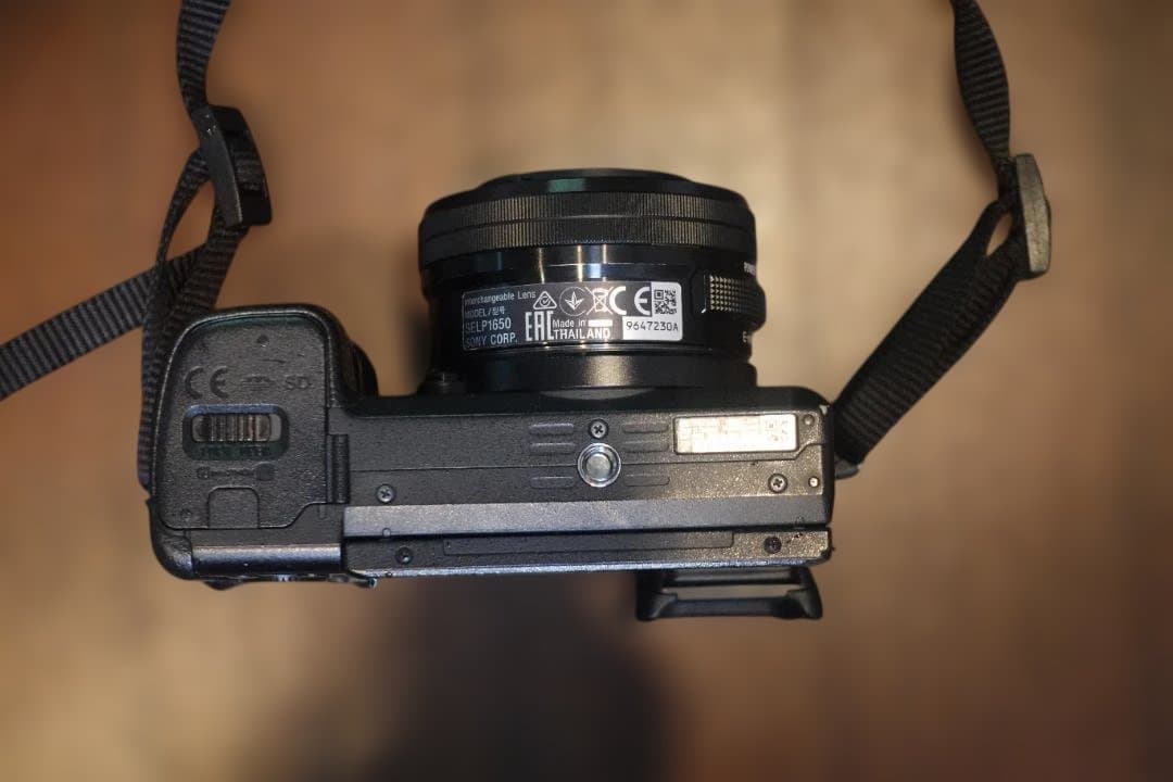Sony Mirrorless Interchangeable Lips 6400 +30Mm F1.4 Dc Dn