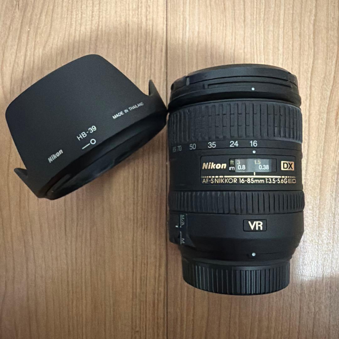 Nikon Zoom Lenses Af-S Dx Nikkor 16-85Mm F/3.5-5.6G