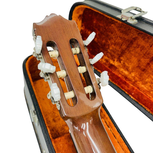 Classical Guitars Yamaha Cg-120A