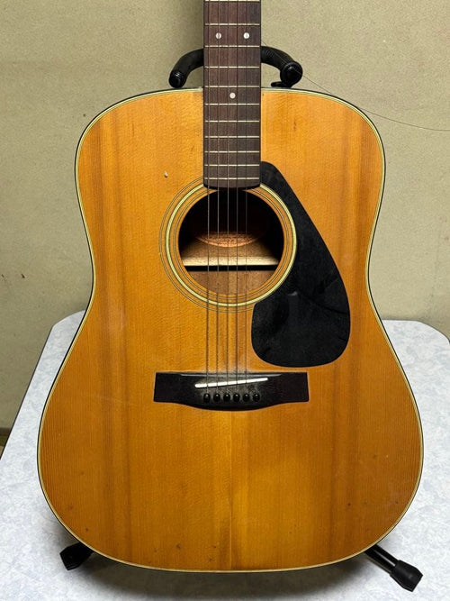 Yamaha Acoustic Guitars
