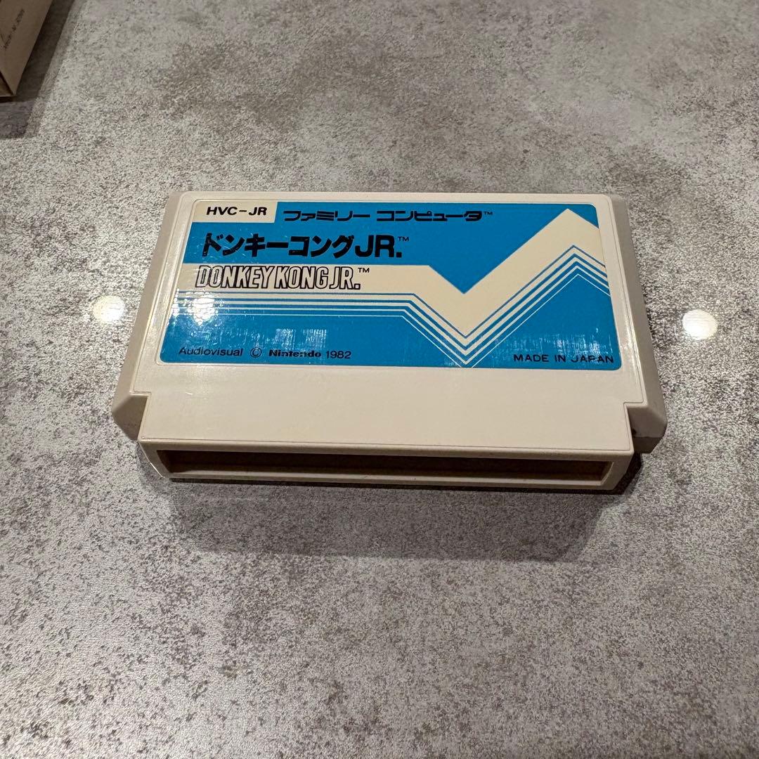 Famicom Games Jr
