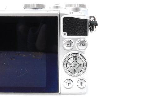 Nikon Mirrorless Interchangeable Lens Cameras Nikon1 J5 Wi-Fi Ok