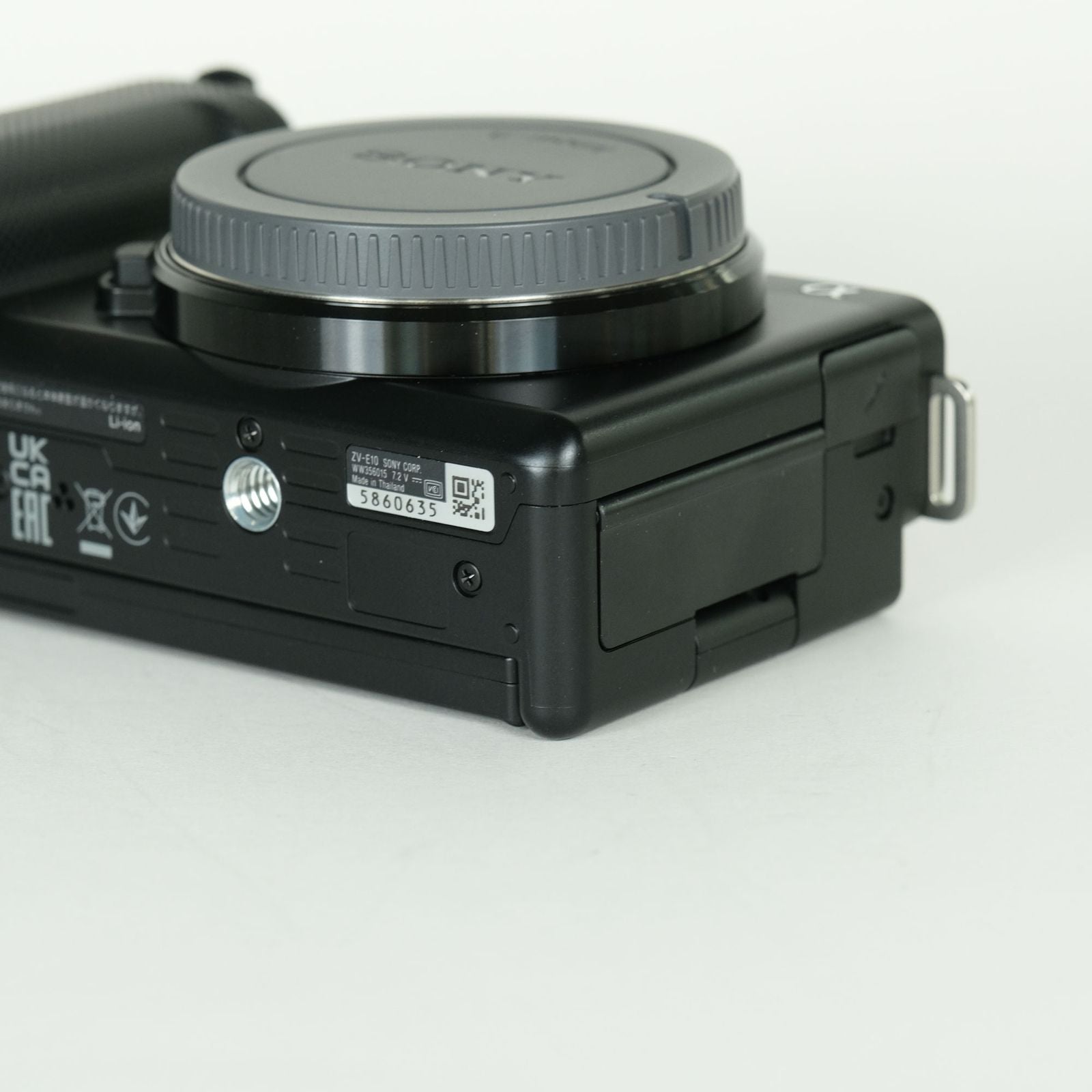 Sony Mirrorless Interchangeable Lips 497 Vlogcam Zv-E10 E