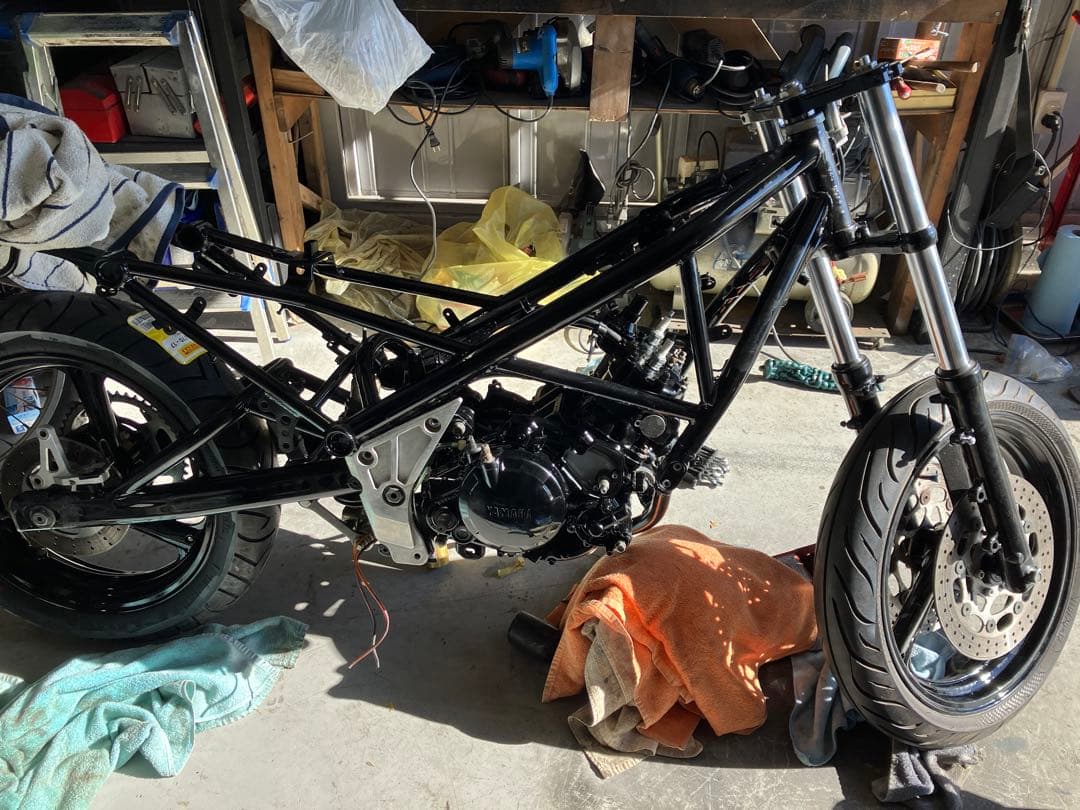 Motorcycle Frames R1-Z 250Cc 2