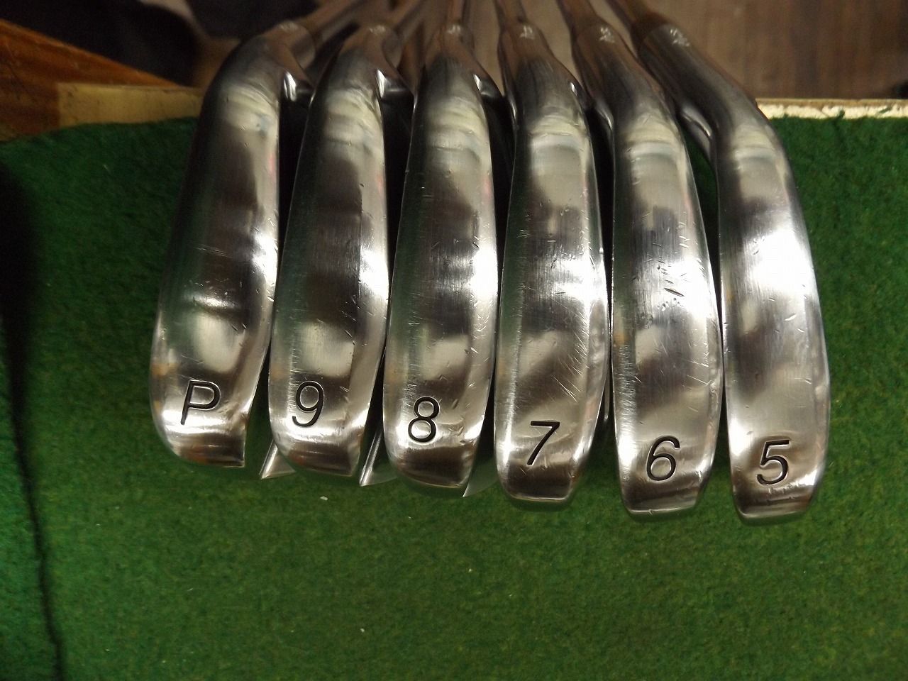 Prgr Iron Set 4073 Tune01 Cb #5-Pw Ns Modus3 Tour120 X .016574