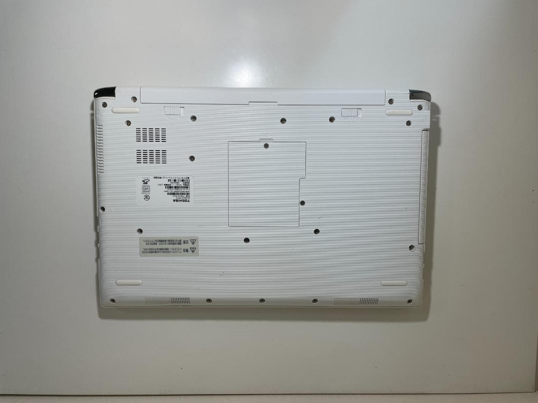 Toshiba Windows Notebook Body 7 Dynabookt85/Cg I7-7500U Ssd480G M8G
