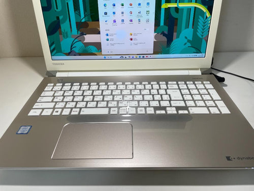 Toshiba Windows Notebook Body 7 Dynabookt85/Cg I7-7500U Ssd480G M8G
