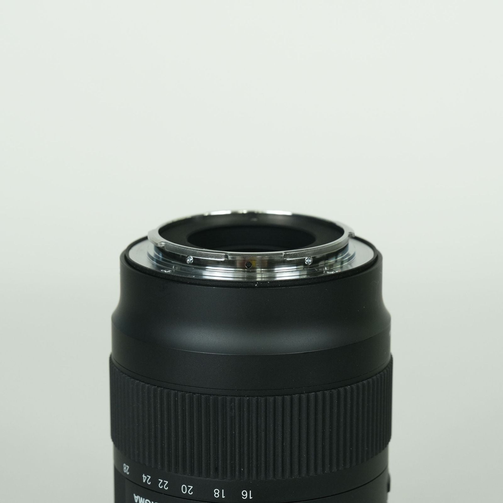 Sigma Lens (Zoom) 16-28Mm F2.8 Dg Dn Contemporary L Leica