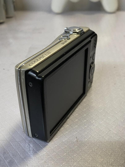 Nikon Compact Digital Cameras L22 #897