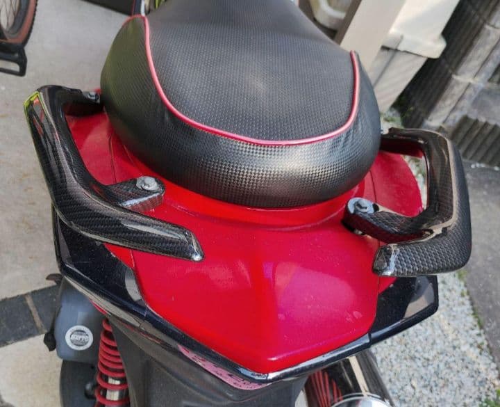 Career Grab Bar Yamaha X 3
