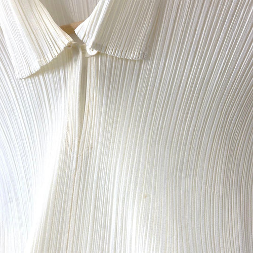Issey Miyake Sleeveless