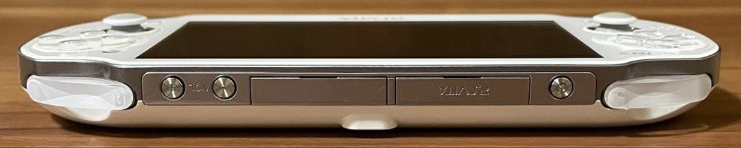 Consoles Ps Vita Pch-1100 Ab02