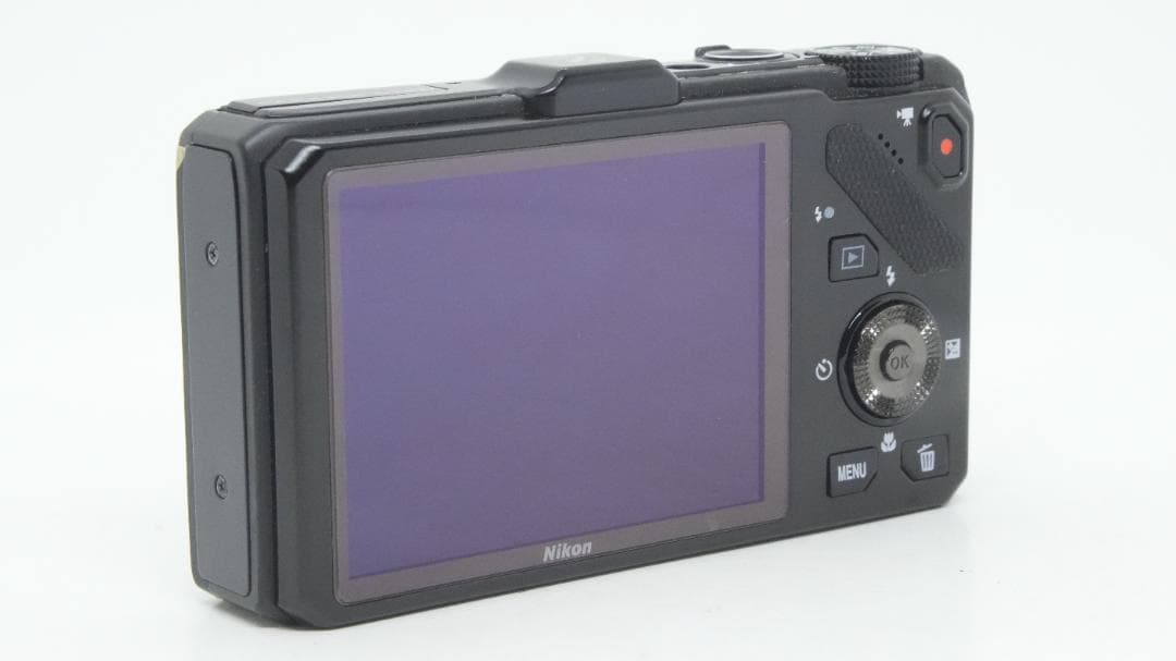 Compact Digital Camera D2123 Nikon Coolpix S9300