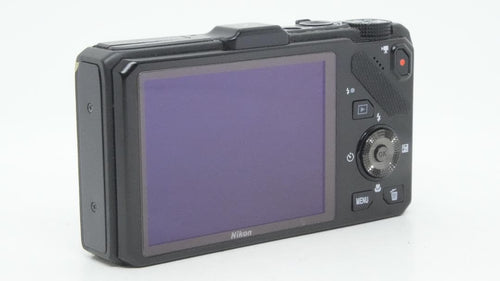 Compact Digital Camera D2123 Nikon Coolpix S9300