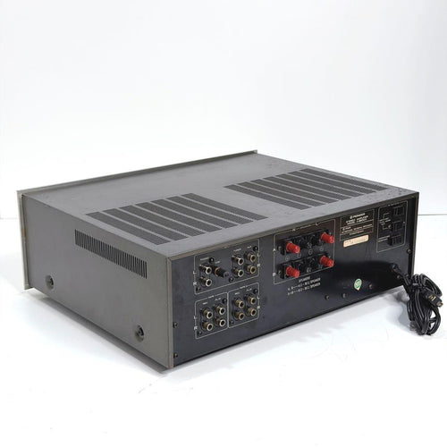 Pioneer Integrated Amplifiers A-8800X Ok