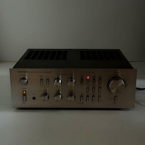 Pioneer Integrated Amplifiers A-8800X Ok