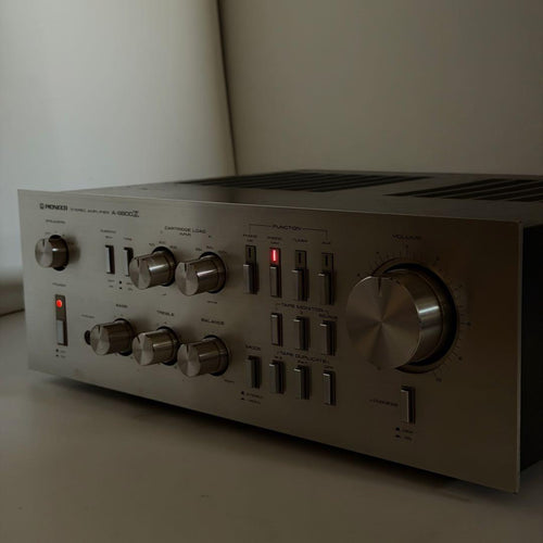 Pioneer Integrated Amplifiers A-8800X Ok