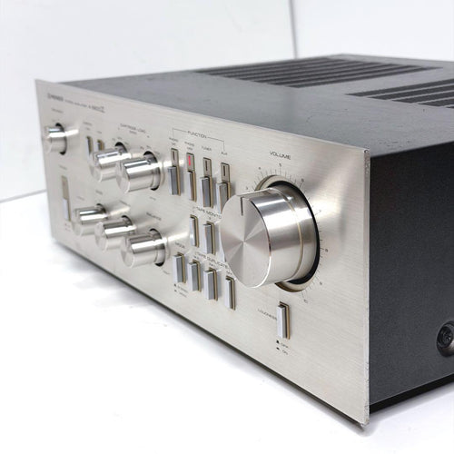 Pioneer Integrated Amplifiers A-8800X Ok