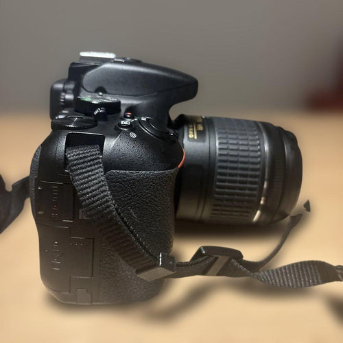 Nikon Slr Camera (Film) D5600