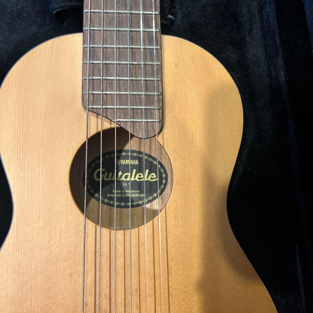 Yamaha Ukuleles Guitalele Gl1