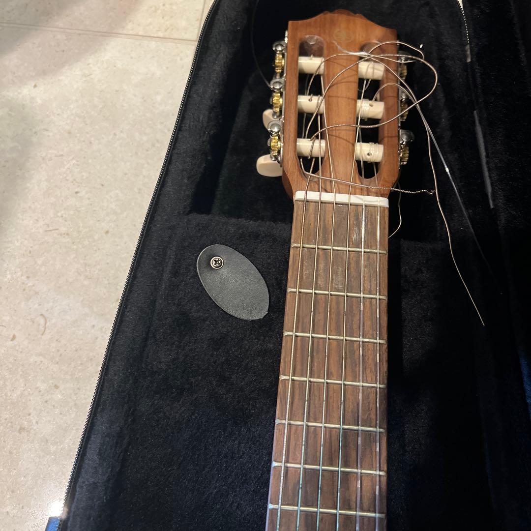 Yamaha Ukuleles Guitalele Gl1
