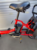 Yamaha With Child Seat Kiss