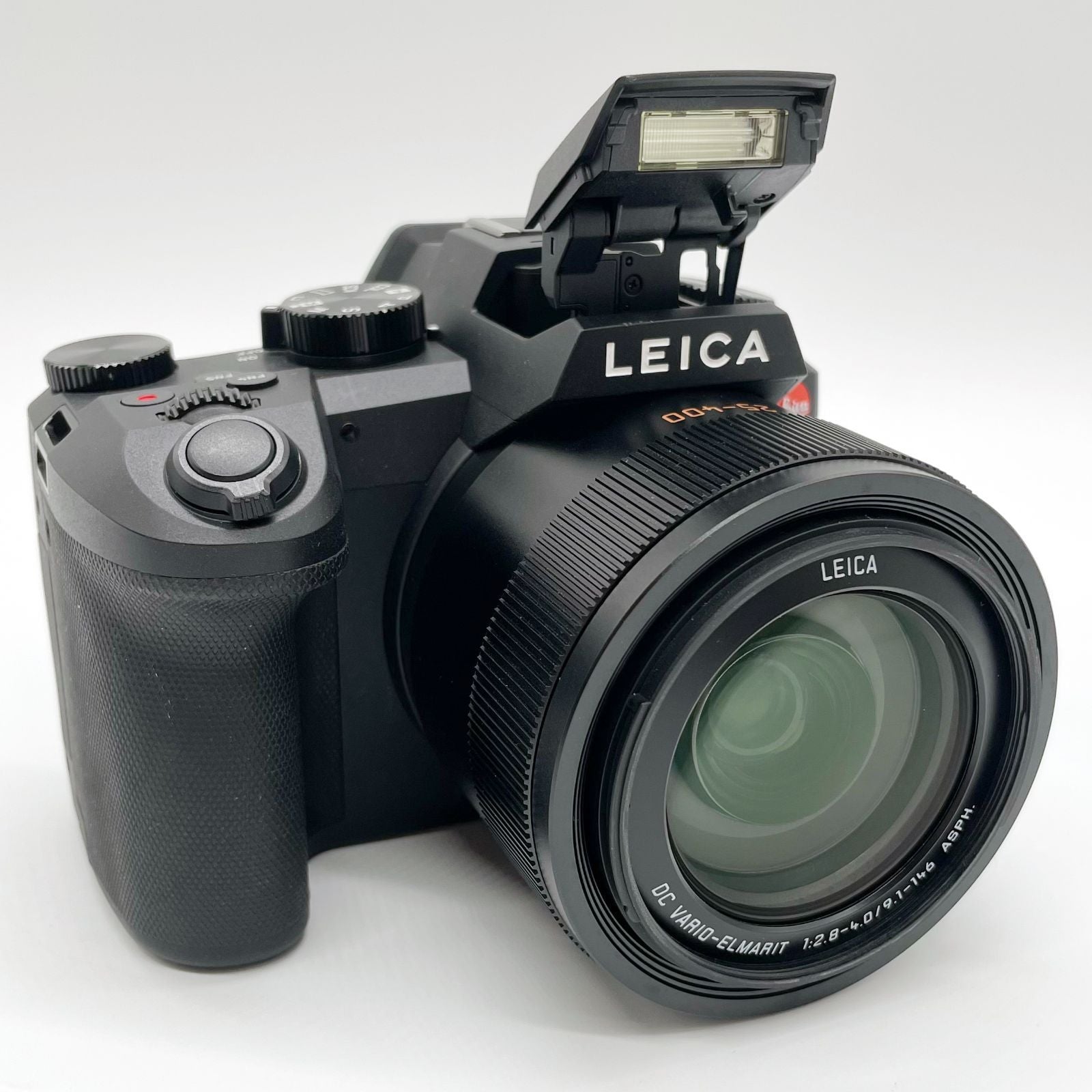 Leica Compact Digital Camera V-Lux5