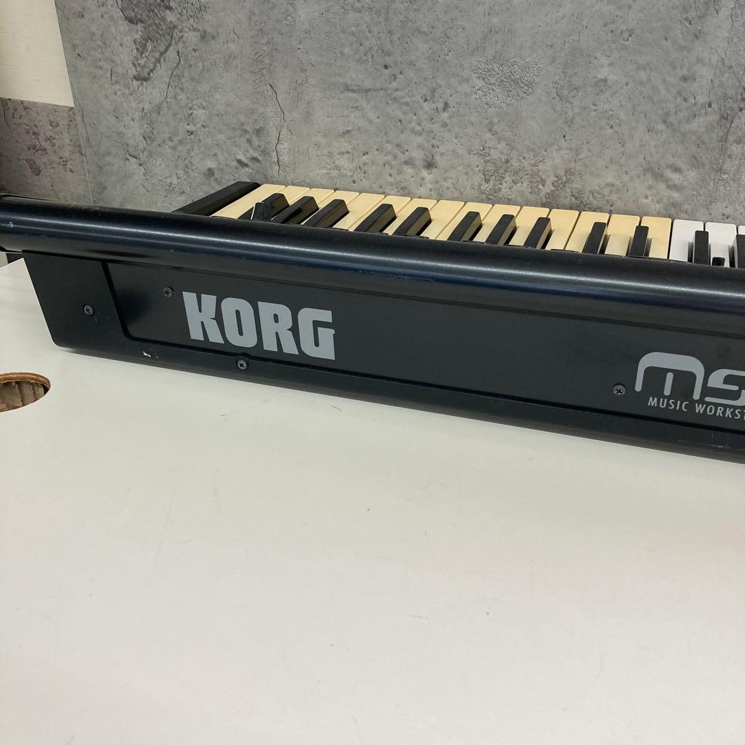 Korg Keyboards Digital Pianos M50-61