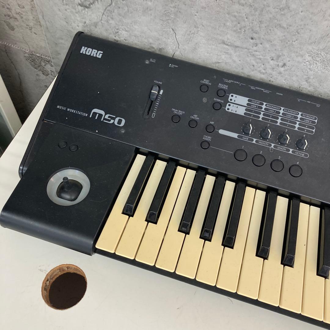 Korg Keyboards Digital Pianos M50-61