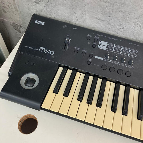 Korg Keyboards Digital Pianos M50-61