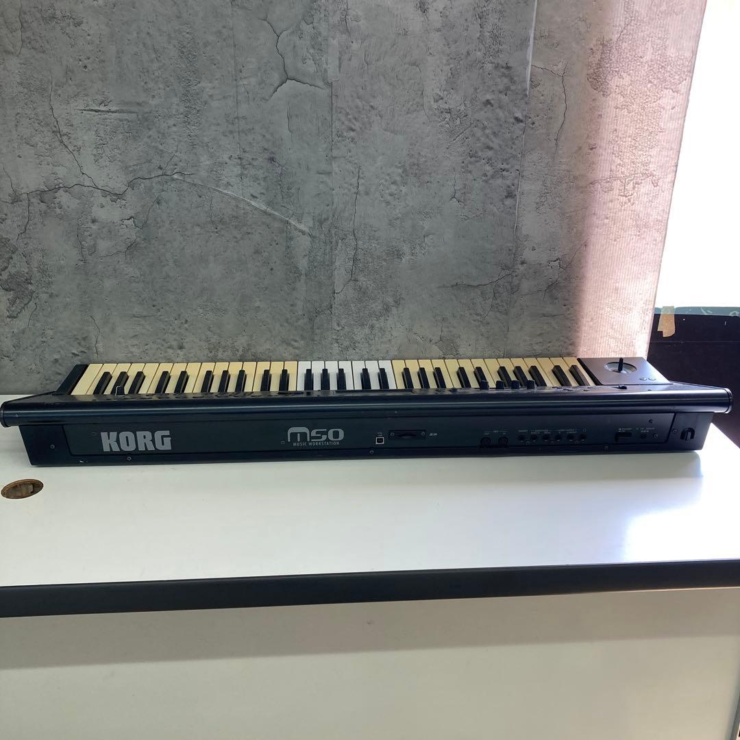 Korg Keyboards Digital Pianos M50-61