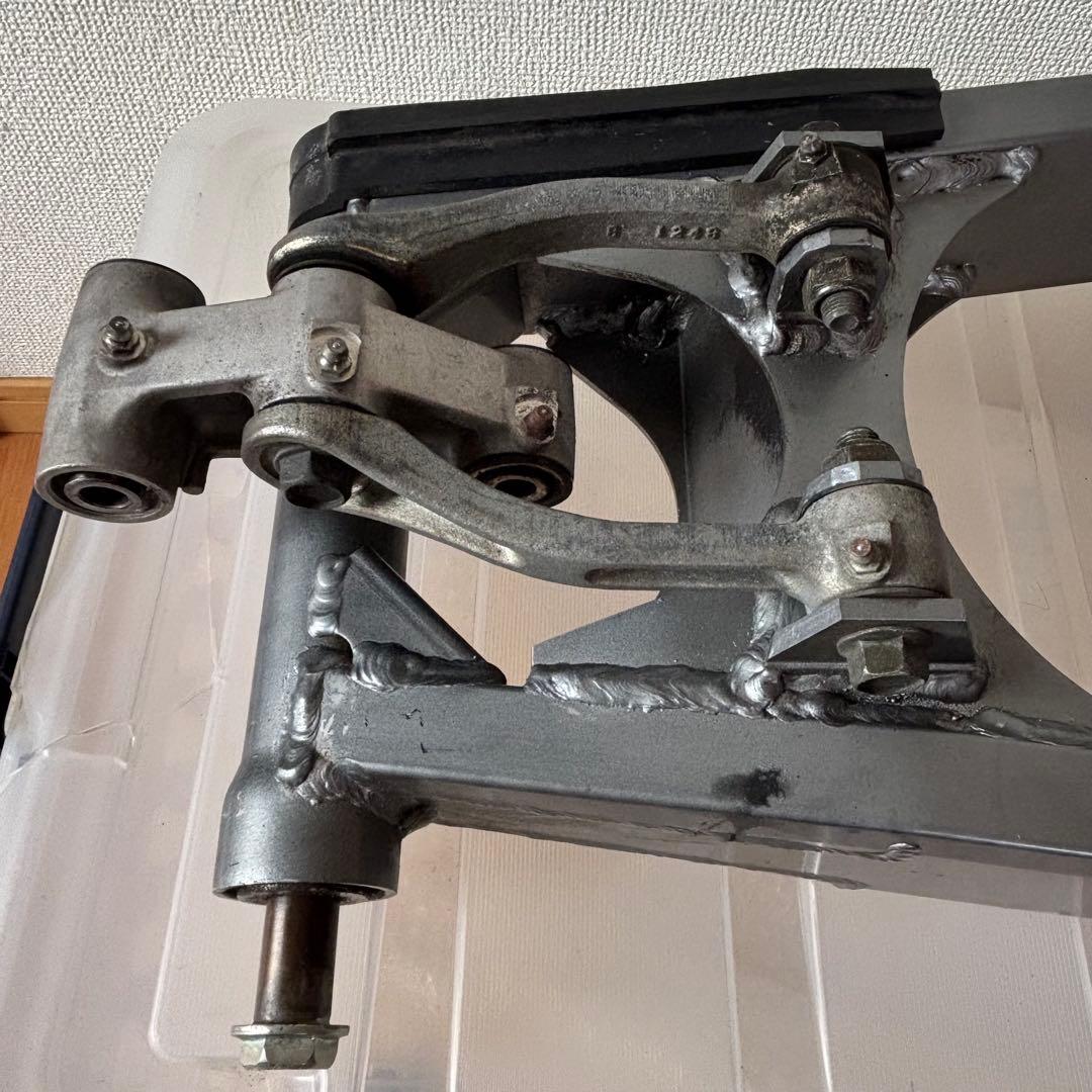 Kawasaki Swing Arms Zzr1100C