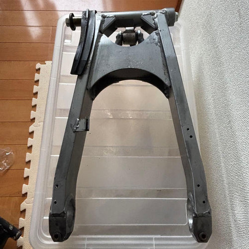 Kawasaki Swing Arms Zzr1100C
