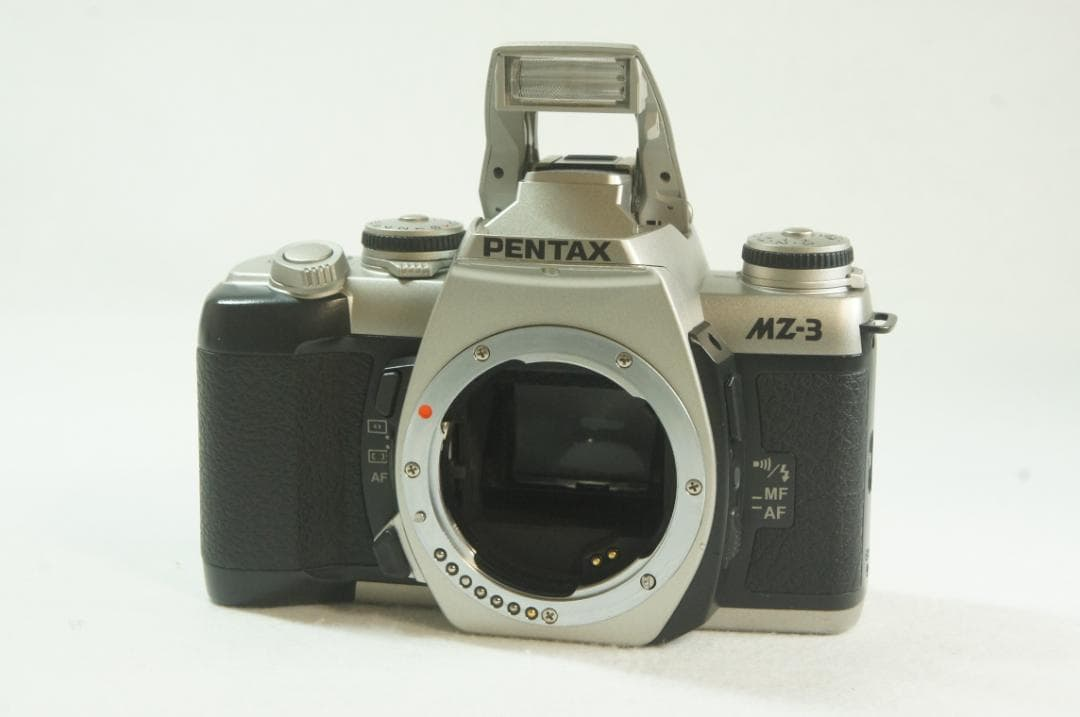 Pentax Slr Camera (Film) Mz-3 F-640